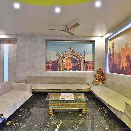 Oyo 23540 Hotel Suryakant Rajkot Luaran gambar