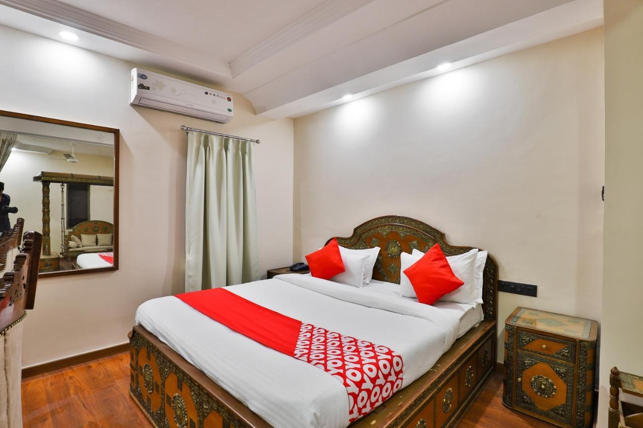 Oyo 23540 Hotel Suryakant Rajkot Luaran gambar