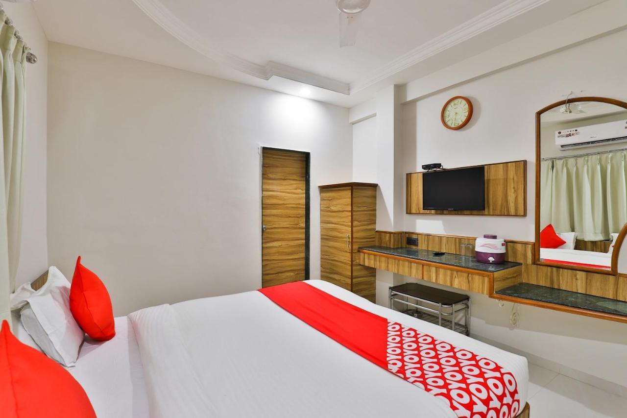 Oyo 23540 Hotel Suryakant Rajkot Luaran gambar